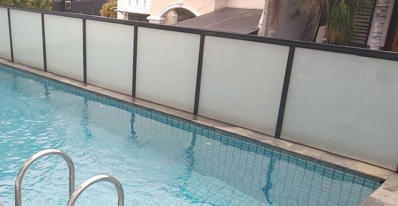 Pembuatan Kolam Renang Ramah Lingkungan Bali